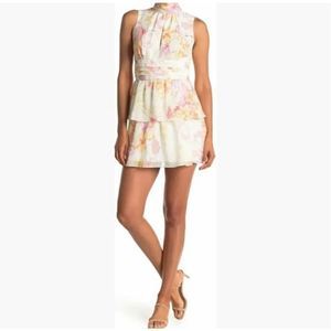 AMANDA UPRICHARD FLORAL DRESS SIZE SMALL